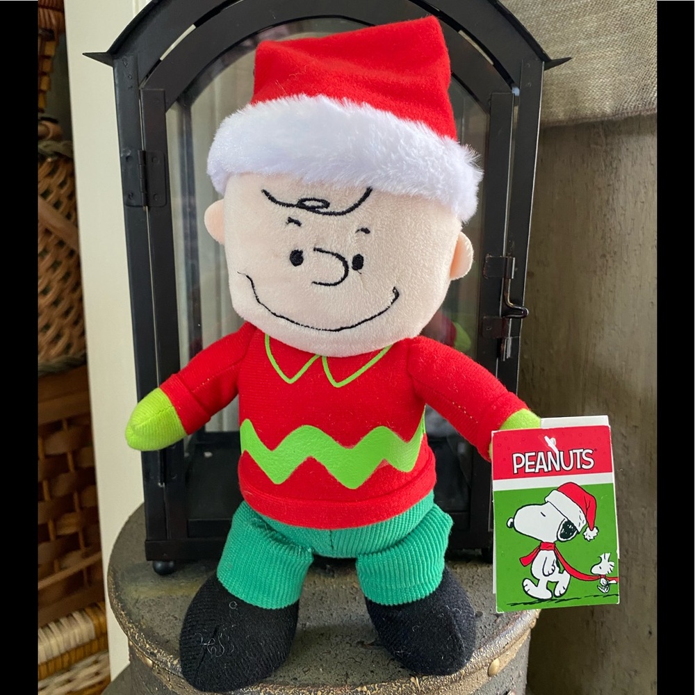 2016 PEANUTS Christmas Charlie Brown Stuffed Toy